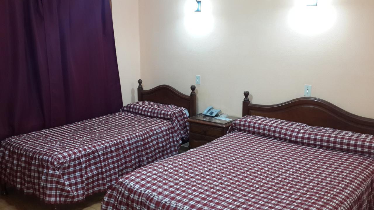 Gran Hotel Arauco Aimogasta Phòng bức ảnh